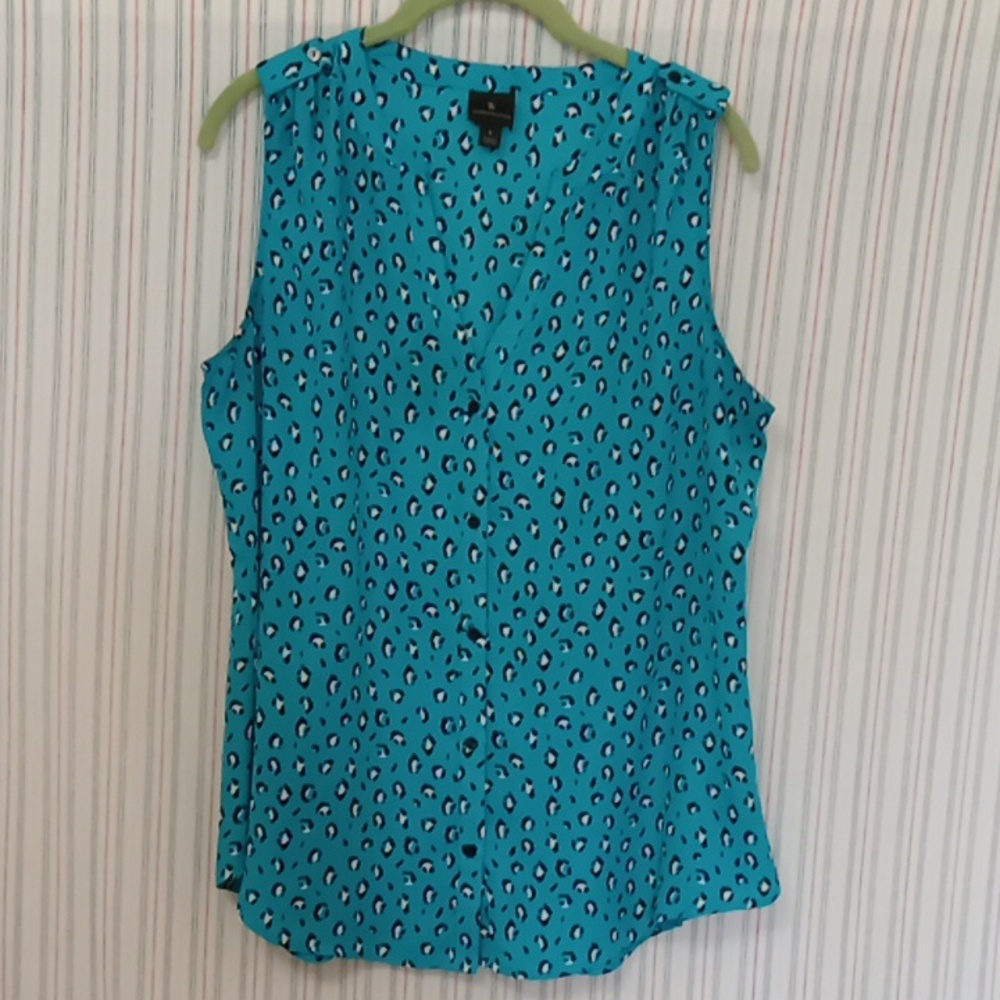 Worthington Sleeveless Blouse  L